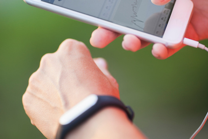 Study: Wearable fitness monitors useful in cancer treatment