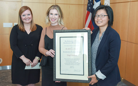 2017 Ida M. Green Award recipient Ying Chuan Li (right) is joined by Southwestern Medical Foundation’s Alex Sizemore, Director of Donor Relations (left), and Stephanie  Vidikan, Director of Project Management and Communications.