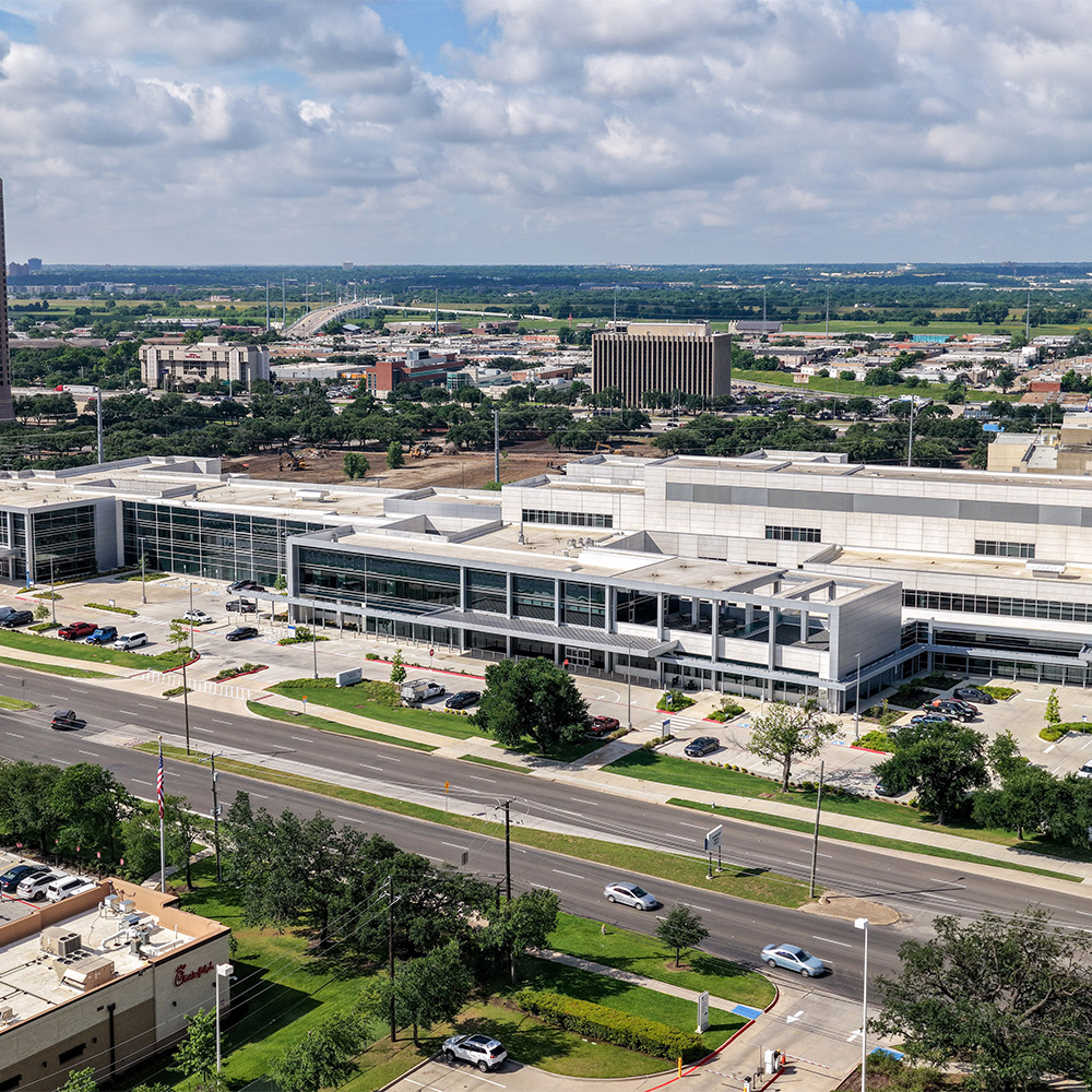HHSC, UT Southwestern Medical Center celebrate opening of new psychiatric hospital in Dallas: Newsroom
