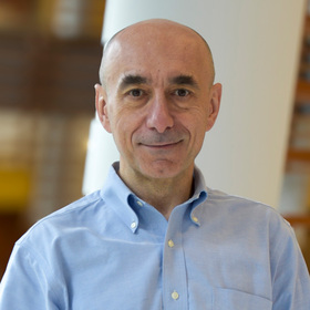 Renowned researcher joining UTSW is among recipients of up to $25 million Cancer Grand Challenges award