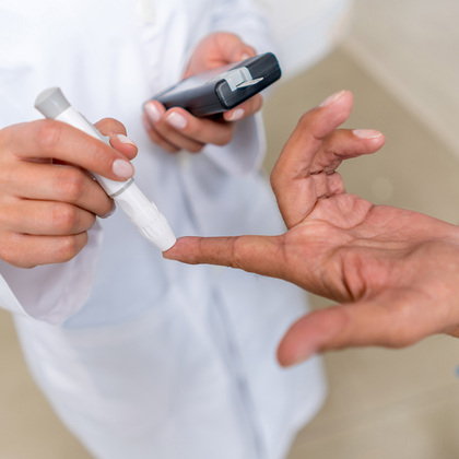UTSW study examines off-label drugs prescribed in addition to insulin for Type 1 diabetes