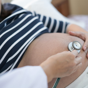 Young pregnant adolescents at increased risk of preeclampsia, C-section, UTSW study shows