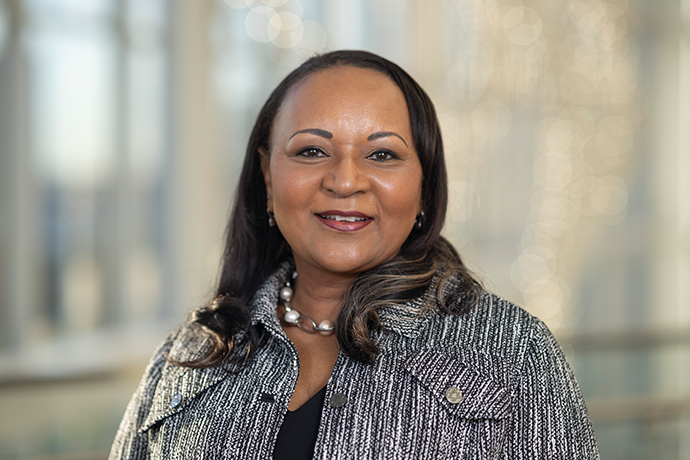 Headshot of Shawna Nesbitt