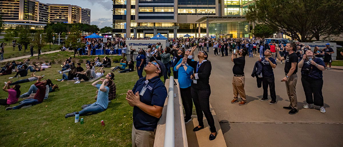 2024 total eclipse - banner