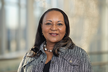 Headshot of Shawna Nesbitt