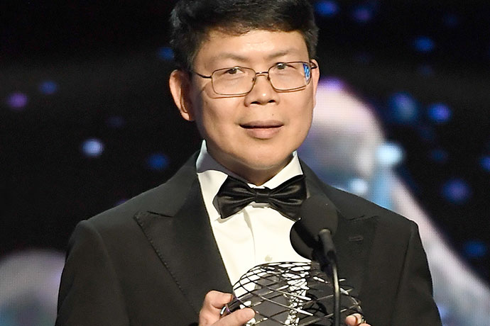 UTSW’s Dr. Zhijian ‘James’ Chen wins Breakthrough Prize for innate immunity discovery