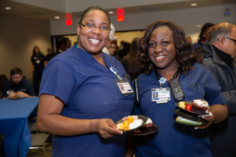 UTSW Nurses at milestone ceremony reception