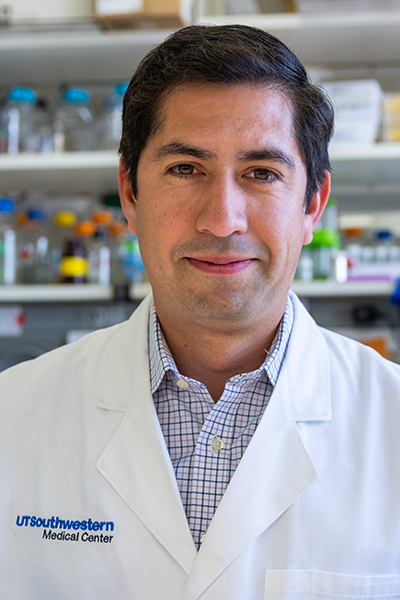 Headshot of Victor Lopez, Ph.D.