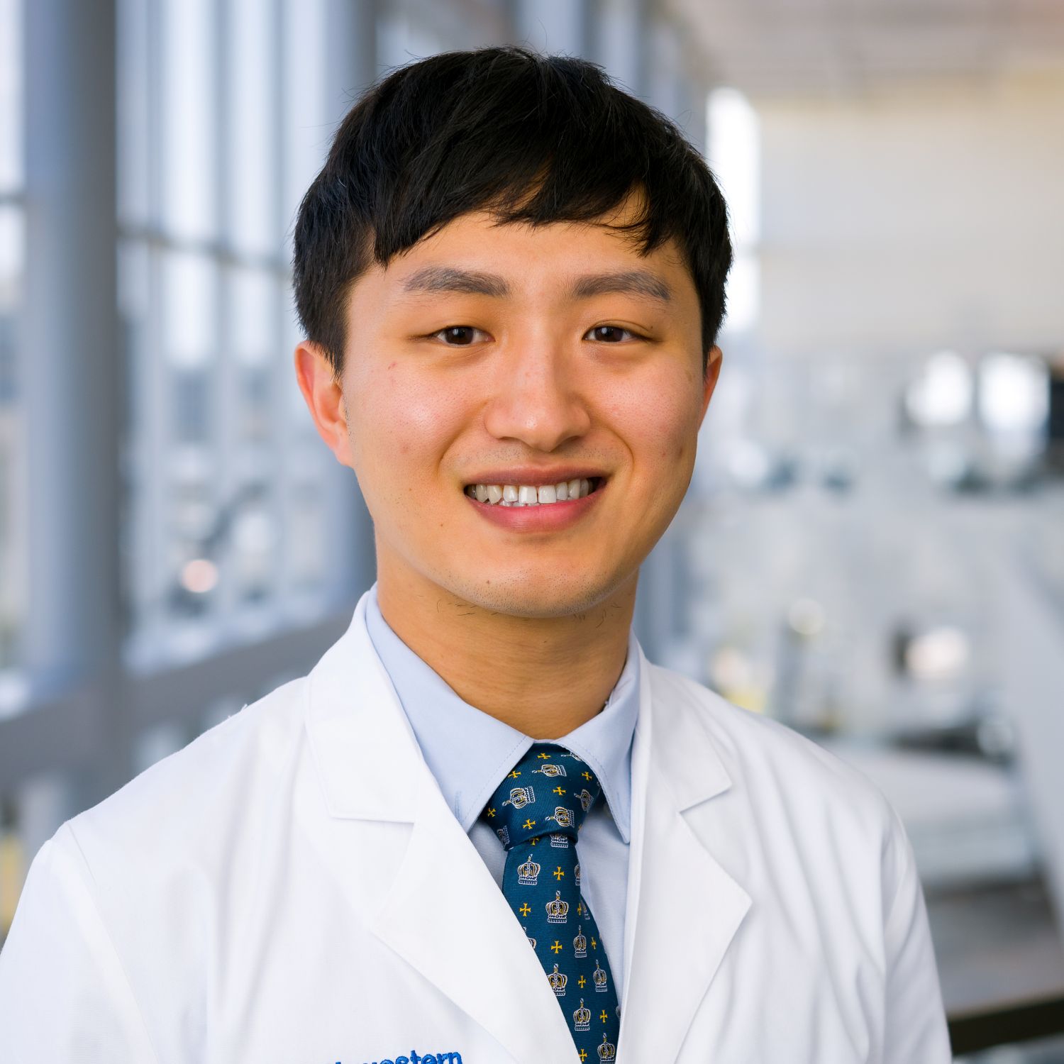 Headshot of Albert Huh, M.D.