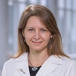 Dr. Una Makris