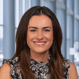 Headshot of Dr. Hannah Klatzkow