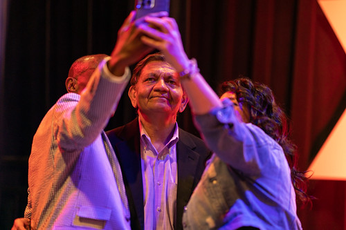 Dr. Trivedi selfie with audience members