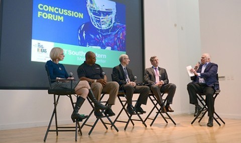 Dr. Bell, Mike Singletary, Dr. Cullum, Dr. Batjer, and WFAA sportscaster Dale Hansen