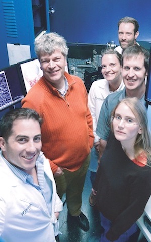 Members of a research team from the Lyda Hill Department of Bioinformatics who helped build and test a microscope capable of creating 3-D images of living cancer cells included (clockwise from left) Drs. Kevin Dean, Gaudenz Danuser, Claudia Schäfer, Erik Welf, Reto Fiolka, Meghan Driscoll.