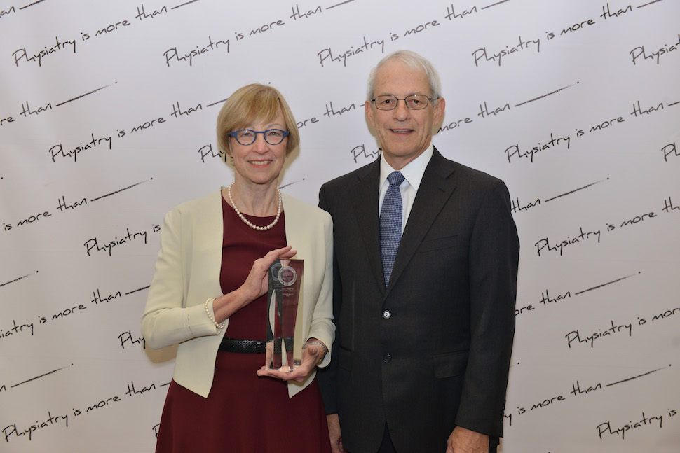 Dr. Kathleen Bell has received the 2017 Frank H. Krusen Lifetime Achievement Award for advancing research and clinical care in the field of physical medicine and rehabilitation.