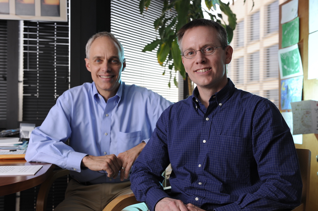 Photo of David Mangelsdorf, Ph.D., Chair of Pharmacology, (left) and co-author Steven A. Kliewer, Ph.D.