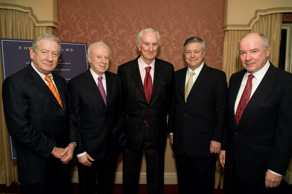 Peter O’Donnell, Jr., center, meets with Nobel Laureates Drs. Alfred Gilman, Joseph Goldstein, Michael Brown, and Johann Deisenhofer