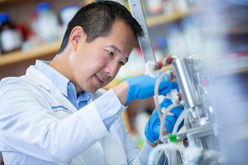 Newswise: Biochemist Benjamin Tu Honored With O’Donnell Award From TAMEST